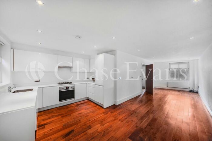 4 Bedroom Terraced House To Rent In Steels Lane, Limehouse, London, E1