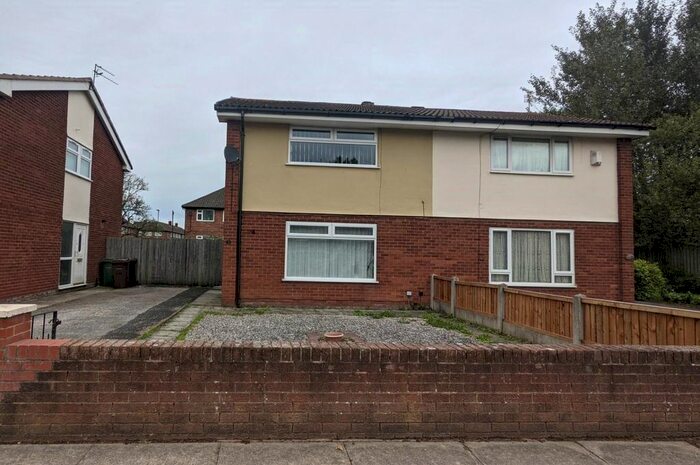 3 Bedroom Property To Rent In Edgemoor Close, Crosby, Liverpool L23