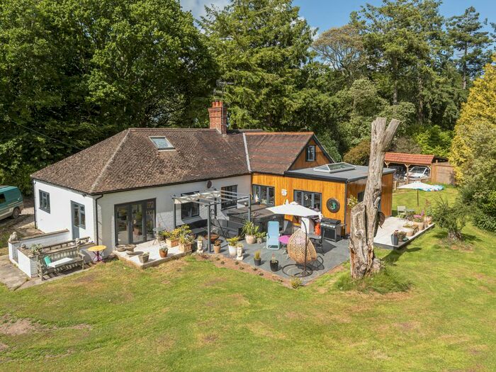 5 Bedroom Bungalow For Sale In Redbridge Road, Crossways, Dorchester, DT2