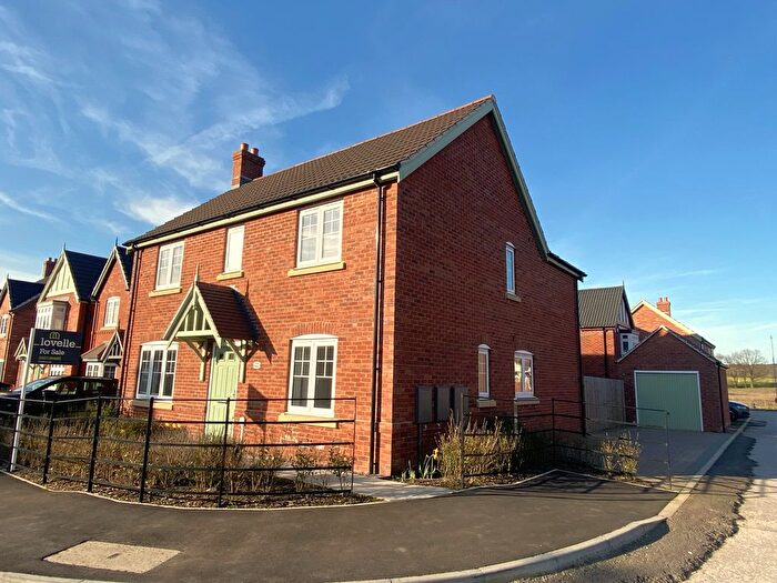 4 Bedroom Detached House For Sale In Southwold Road, Market Rasen, LN8