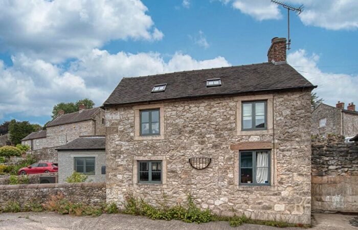 2 Bedroom Detached House For Sale In Church Street, Brassington, DE4