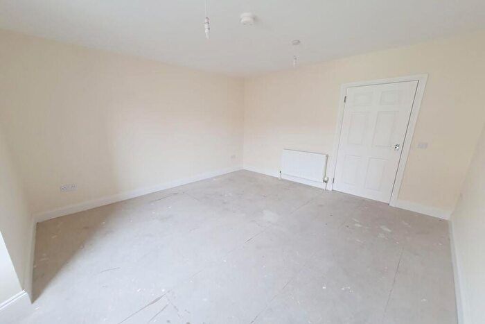2 Bedroom Flat For Sale In , Kirk Road, Wishaw, ML2