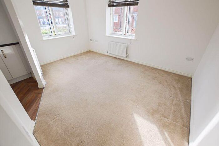 1 Bedroom Flat For Sale In Haggerston Road, Blyth, NE24