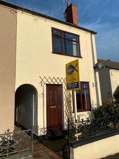 2 Bedroom Semi-Detached House To Rent In Hillside Road, Linton, DE12