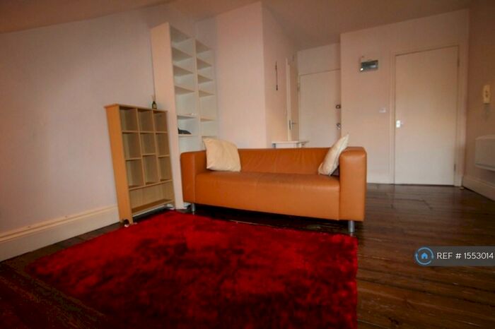 1 Bedroom Flat To Rent In Mountfield Avenue, London, N3
