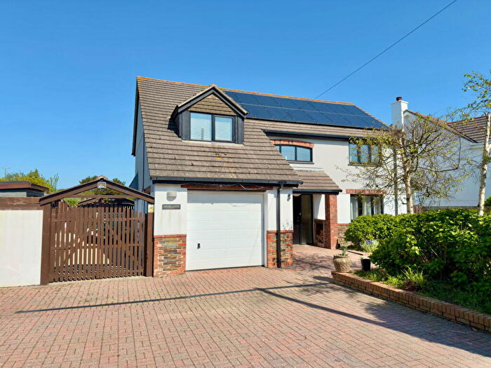4 Bedroom Detached House For Sale In Nr Port Isaac, PL30
