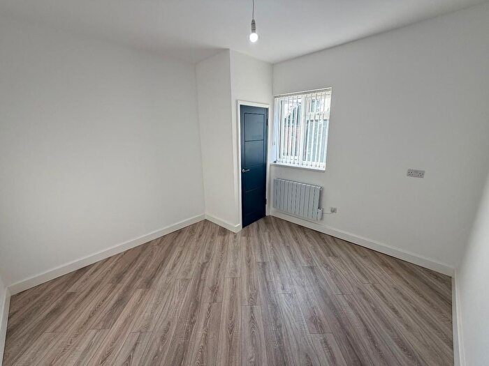Studio To Rent In Old Church Road, Coventry, CV6