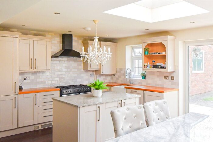 3 Bedroom Detached House For Sale In Charles Street, Uxbridge, UB10