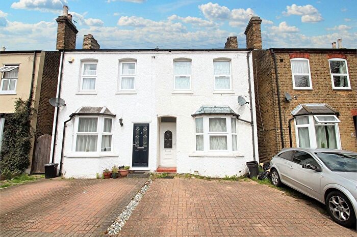 3 Bedroom Semi-Detached House To Rent In Glebe Road, Uxbridge, UB8