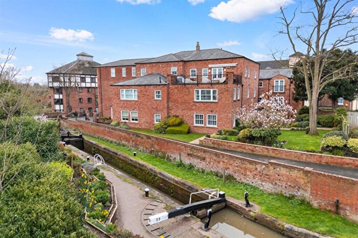 2 Bedroom Apartment For Sale In Olivers Lock, Payton Street, Stratford-Upon-Avon, CV37