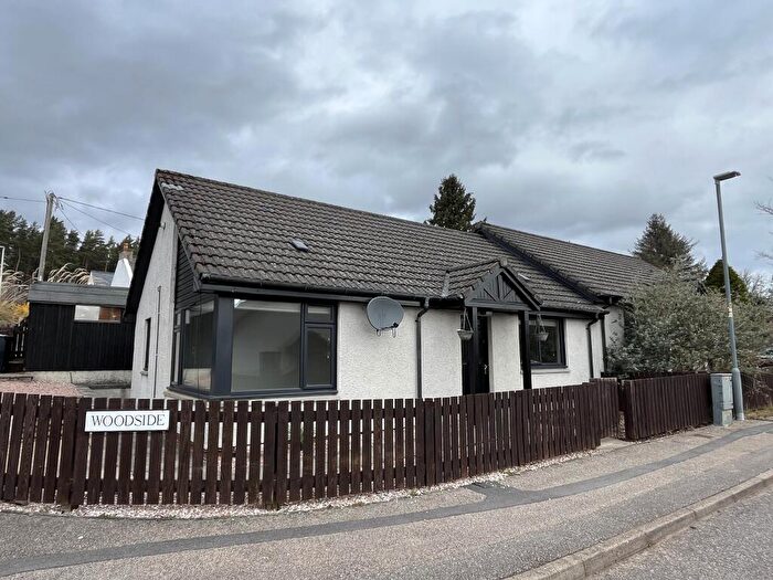 2 Bedroom Semi Detached House For Sale In Woodside, Alness, IV17