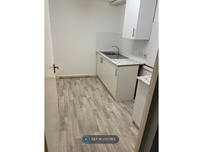 1 Bedroom Flat To Rent In Lower Fant Road, Maidstone, ME16