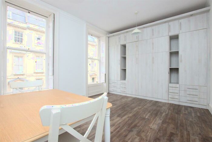 House To Rent In Rivers Street, Bath, BA1