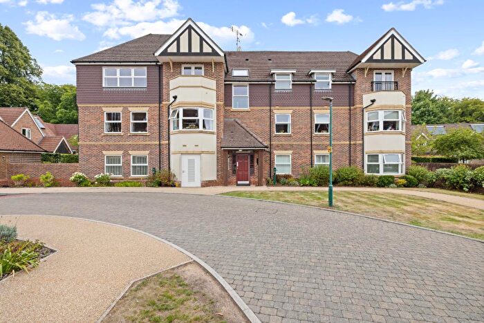 2 Bedroom Retirement Property For Sale In Parham House, Bramshott Place, King George's Drive, Liphook, Hampshire, GU30