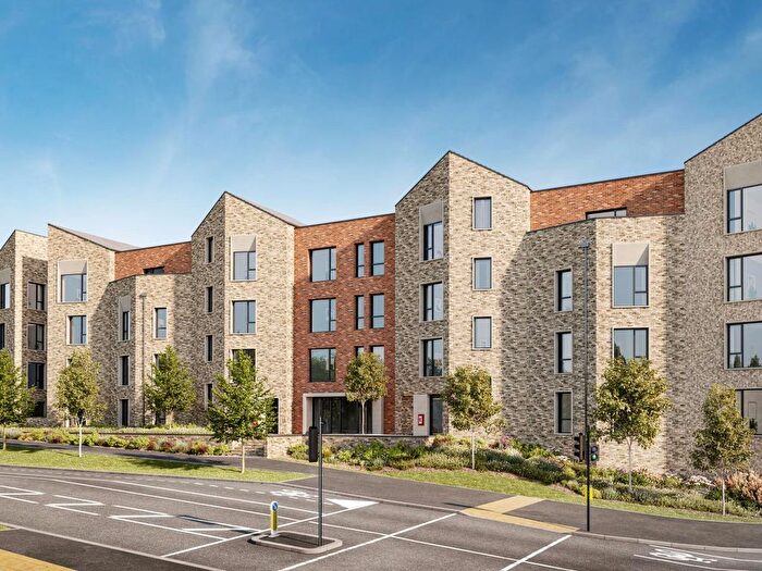 3 Bedroom Flat For Sale In Lady White Crescent, Oxford, OX2