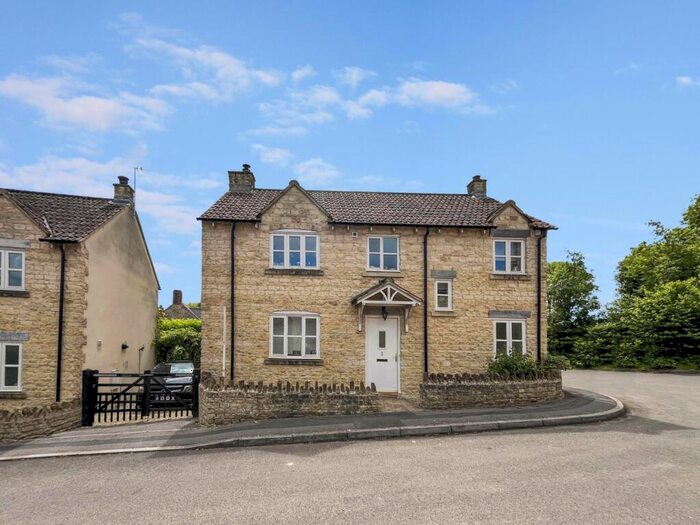 3 Bedroom Detached House For Sale In Barnes Close, Corston, Malmesbury, Wiltshire, SN16
