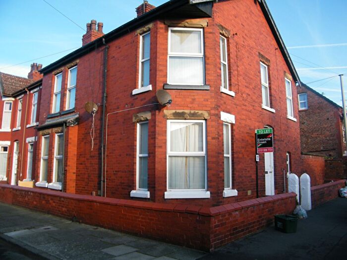 2 Bedroom Flat To Rent In Sandheys Avenue, Liverpool, L22