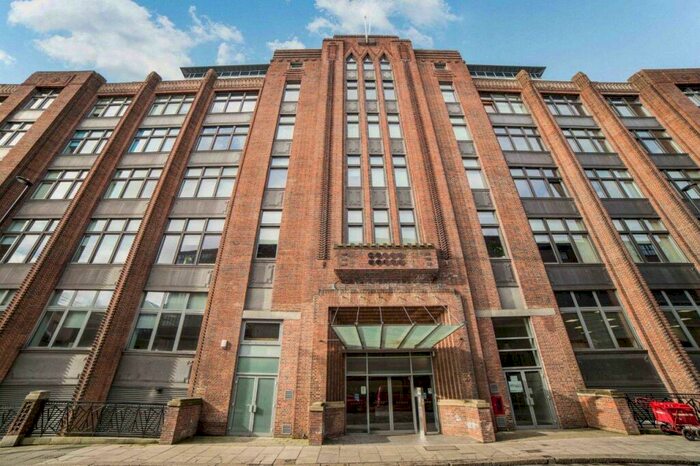 2 Bedroom Apartment To Rent In Centralofts, Newcastle City Centre, NE1