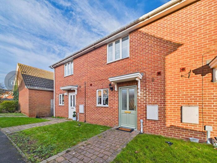 2 Bedroom Terraced House For Sale In Pettiward Close, Great Finborough, IP14