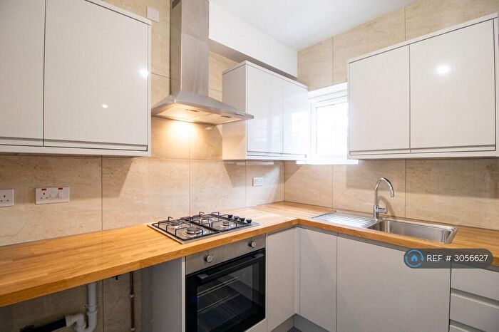 1 Bedroom Flat To Rent In Central Park Road, London, E6
