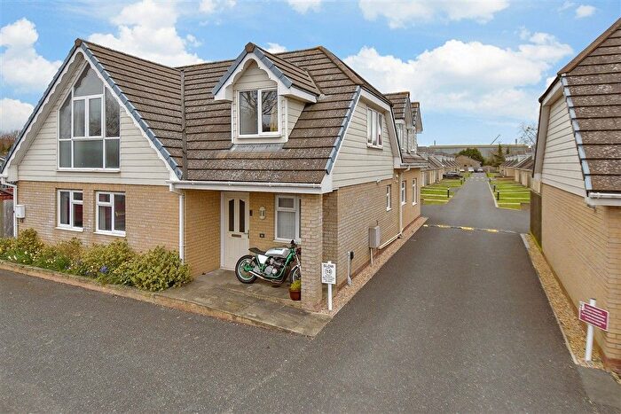 4 Bedroom Terraced House For Sale In Avenue Road, Sandown, Isle Of Wight, PO36