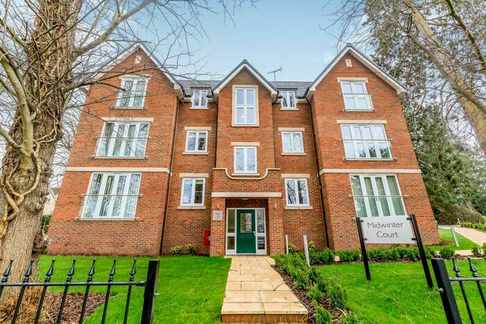 2 Bedroom Apartment To Rent In Chandos Road, Buckingham, MK18