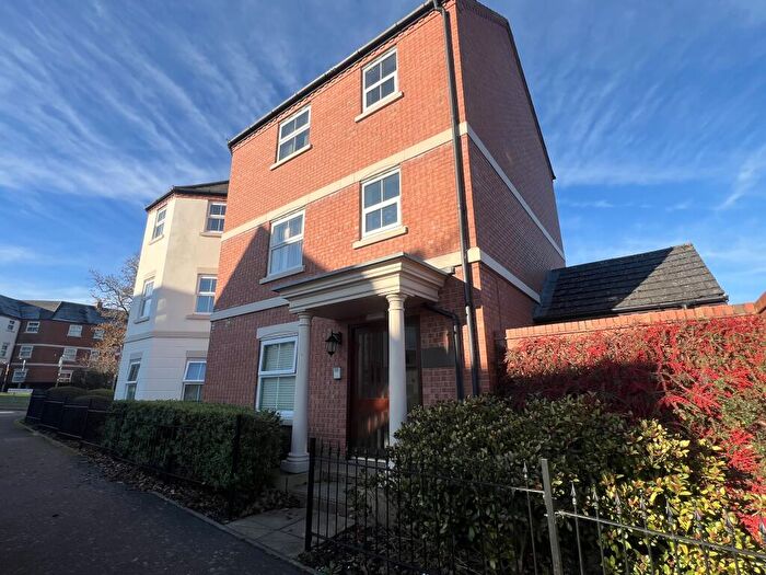 2 Bedroom Apartment To Rent In Trostrey Road, Birmingham, B30