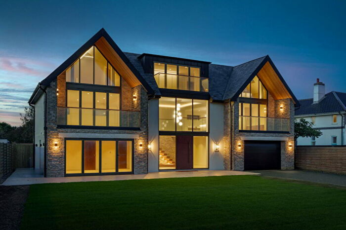 5 Bedroom Detached House For Sale In Marine Drive, Goring-by-Sea, Worthing, BN12