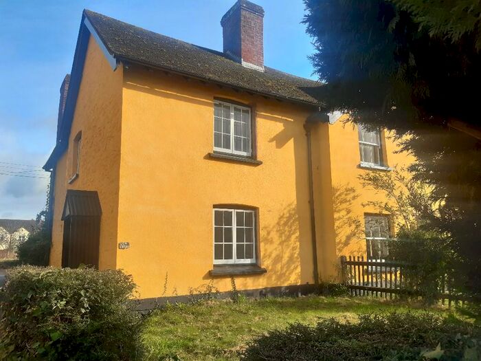 3 Bedroom End Of Terrace House To Rent In New Buildings, EX5