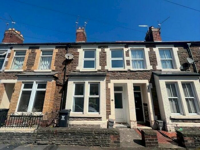 2 Bedroom House To Rent In Upper Kincraig Street, Roath, Cardiff, CF24