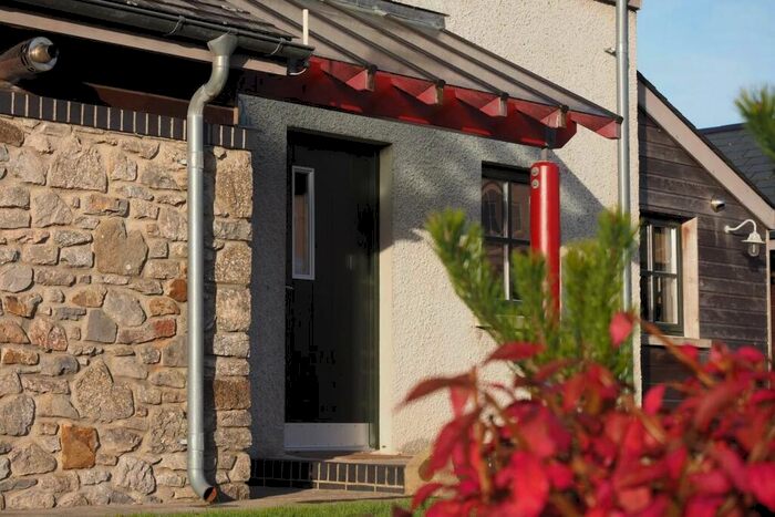 2 Bedroom Cottage To Rent In Beili, Hushwing Living, St Florence, SA70