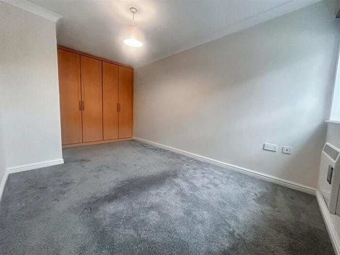 2 Bedroom Apartment To Rent In Wilson Court, Whitley Bay, NE25