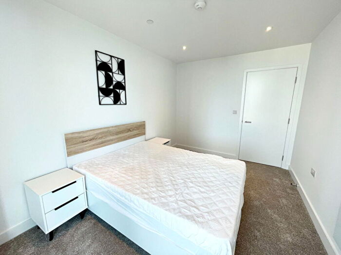 2 Bedroom Apartment To Rent In Park View, Victoria Riverside, Dantzic Street, Manchester, M4