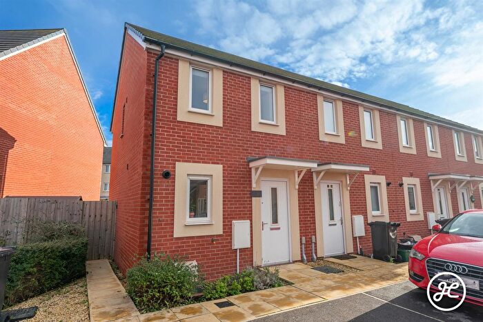 2 Bedroom End Of Terrace House For Sale In Augusta Drive, Bridgwater, TA6