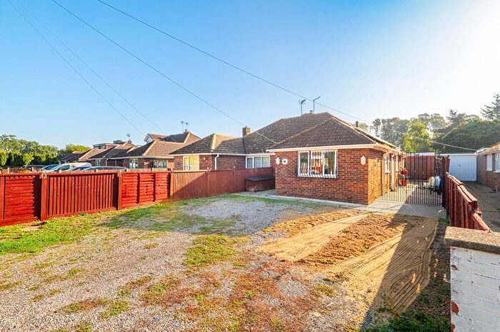 2 Bedroom Semi-Detached Bungalow For Sale In Burghwood Road, Ormesby, NR29