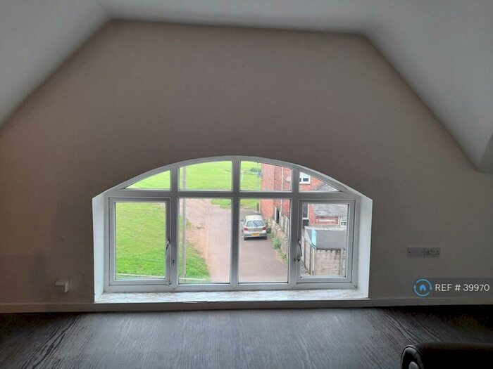 2 Bedroom Flat To Rent In The Old Co-Op Building, Highfields, Doncaster, DN6