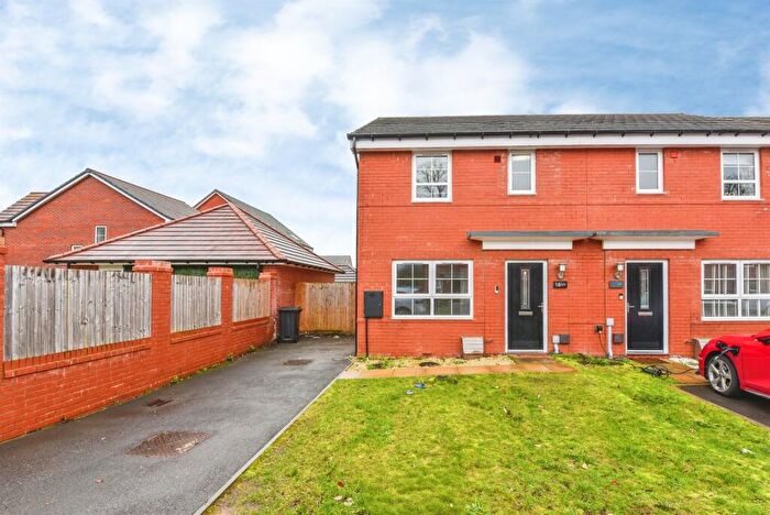 3 Bedroom Semi-Detached House For Sale In Cicely Grove, Melksham, SN12