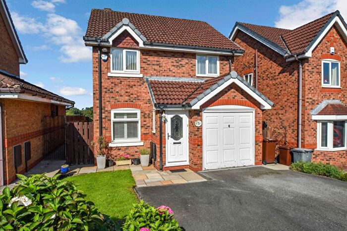 3 Bedroom Detached House For Sale In Haweswater Crescent, Unsworth, BL9