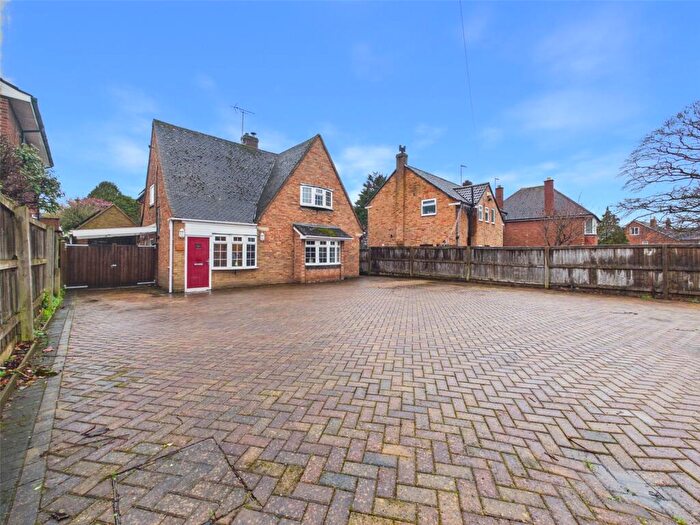 4 Bedroom Detached House For Sale In Tuffley Avenue, Gloucester, GL1