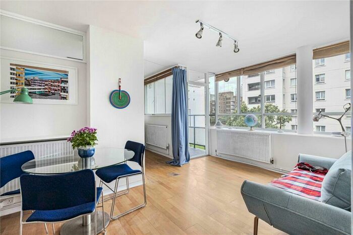 1 Bedroom Apartment To Rent In Golden Lane, London, EC1Y