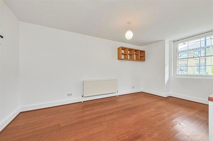 1 Bedroom Flat To Rent In Greenhill Terrace, Woolwich, SE18