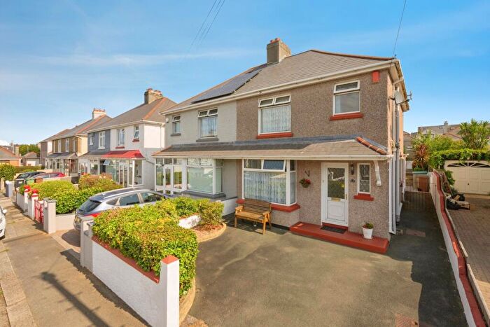 3 Bedroom Semi Detached House For Sale In Plaistow Crescent, Plymouth, Devon, PL5