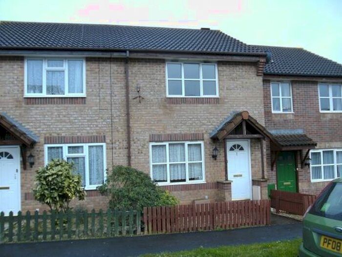 2 Bedroom Terraced House To Rent In Potterton Close, Bridgwater TA6