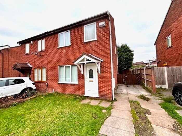 3 Bedroom Semi-Detached House To Rent In Lostock View, Lostock Hall, PR5