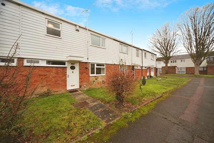 3 Bedroom Terraced House For Sale In Bromley Gardens, Houghton Regis, Dunstable, LU5