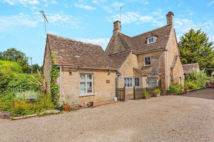 5 Bedroom Detached House For Sale In Barnsley, Cirencester, Gloucestershire, GL7