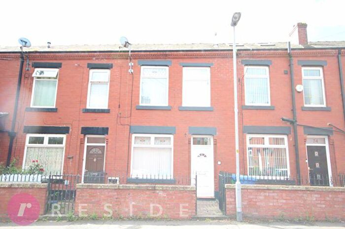 3 Bedroom Terraced House For Sale In New Barn Lane, Deeplish, Rochdale, OL11