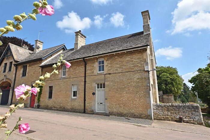 3 Bedroom Cottage For Sale In Church Street, Easton On The Hill, Stamford, PE9