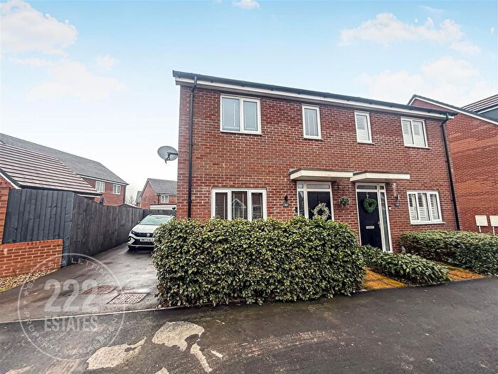 Semi-Detached House For Sale In Vulcan Parkway, Newton-Le-Willows, WA12