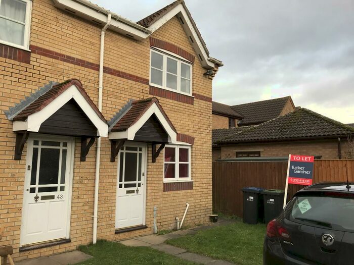 2 Bedroom House To Rent In Longfields, Ely, CB6